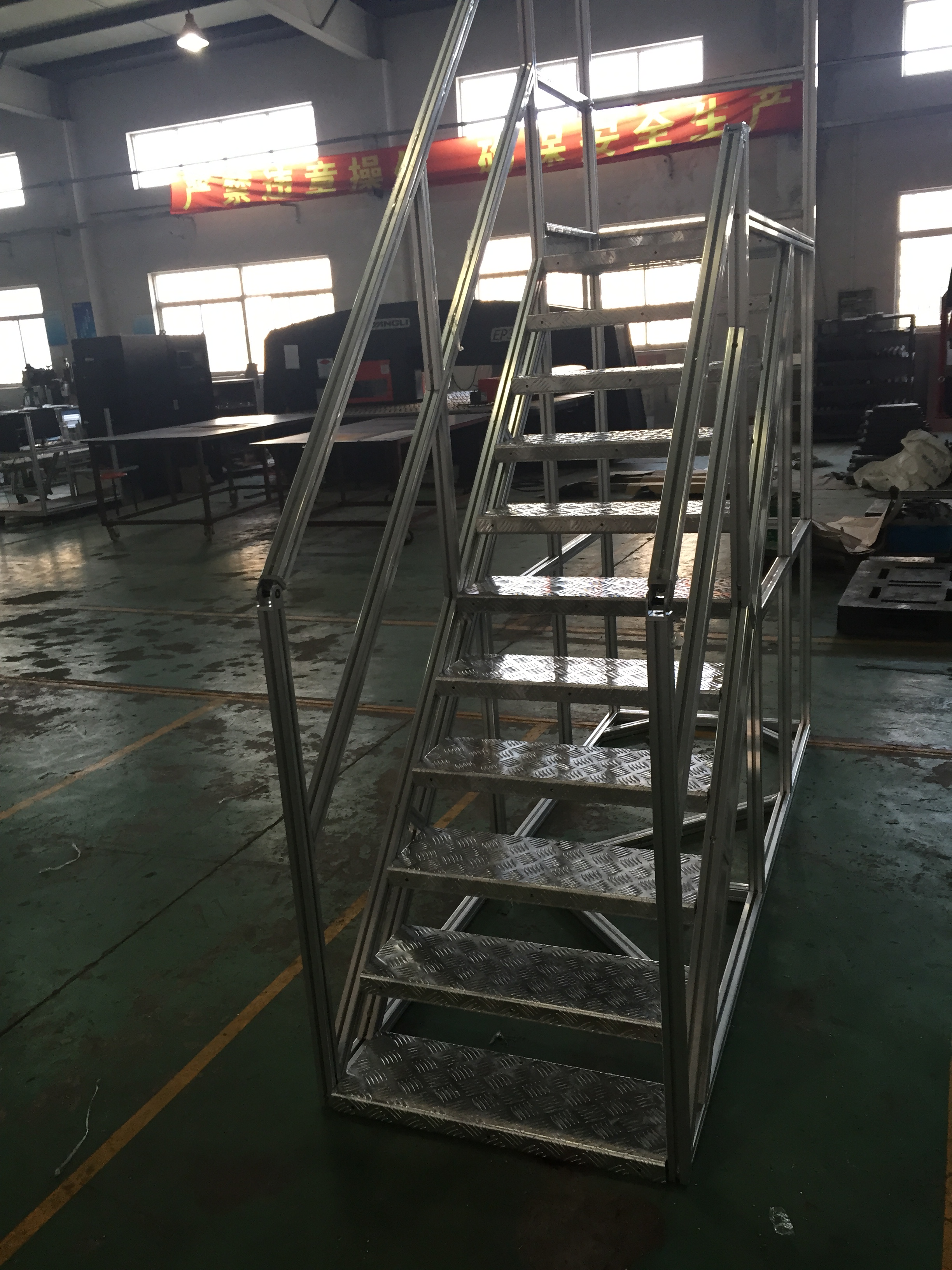 91免费在线视频观看踏步